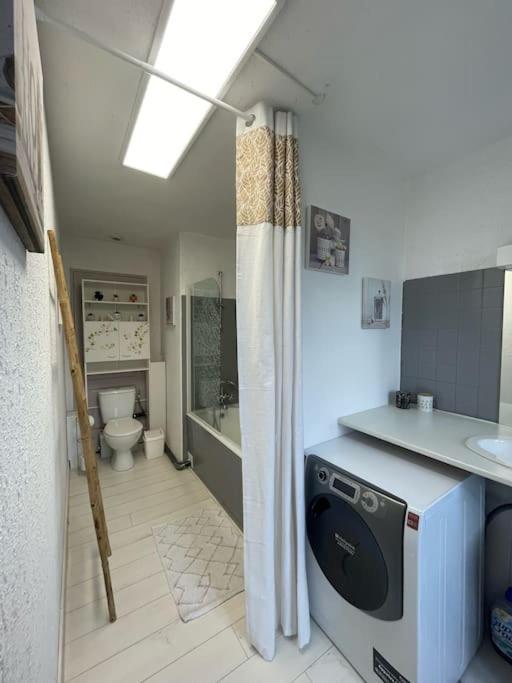Appartement chaleureux avec piscine chauffée Mauleon Esterno foto